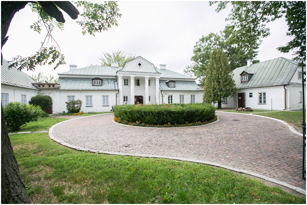 Dworek Du Chateau