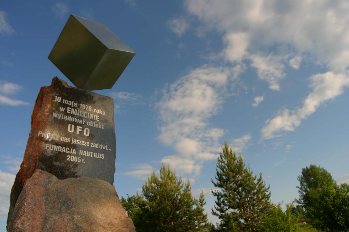 Pomnik UFO Emilcin